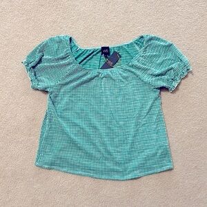 Women’s Green/white short sleeve top, NWT, women’s size large